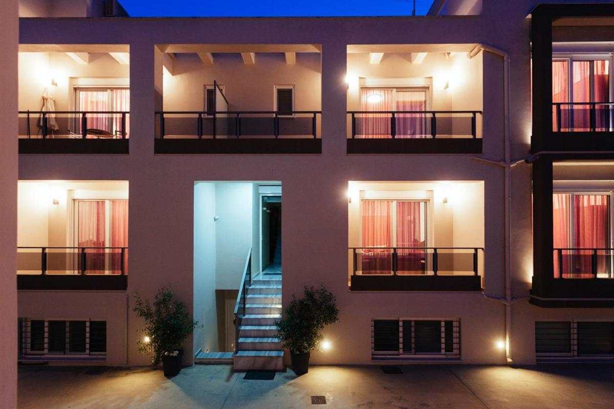 Apanema Apartments Vivari Exterior photo