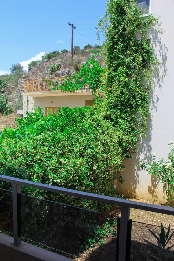 Apanema Apartments Vivari Exterior photo