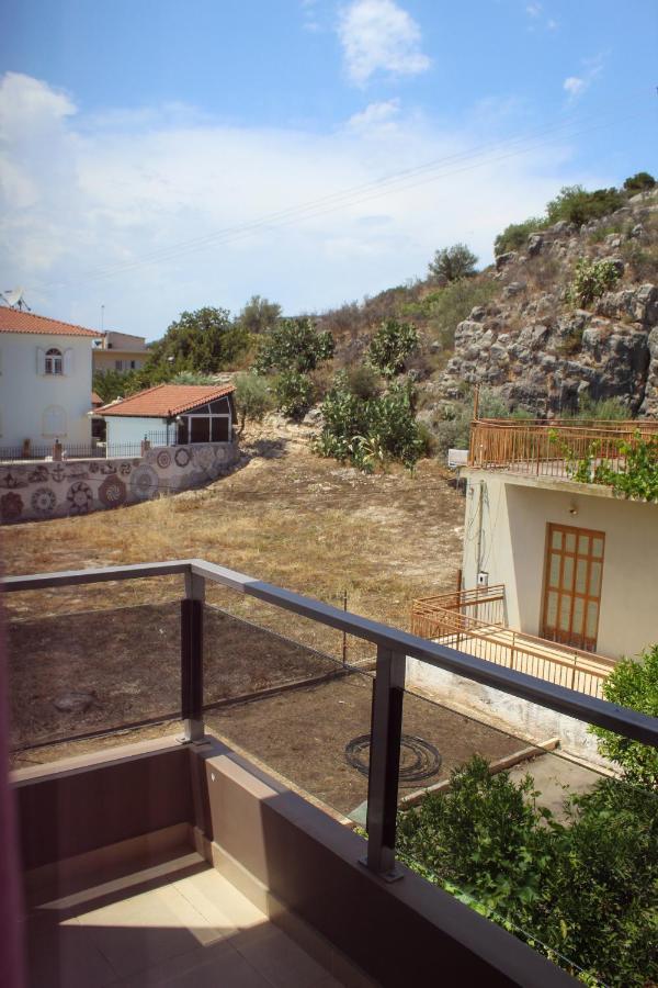 Apanema Apartments Vivari Exterior photo